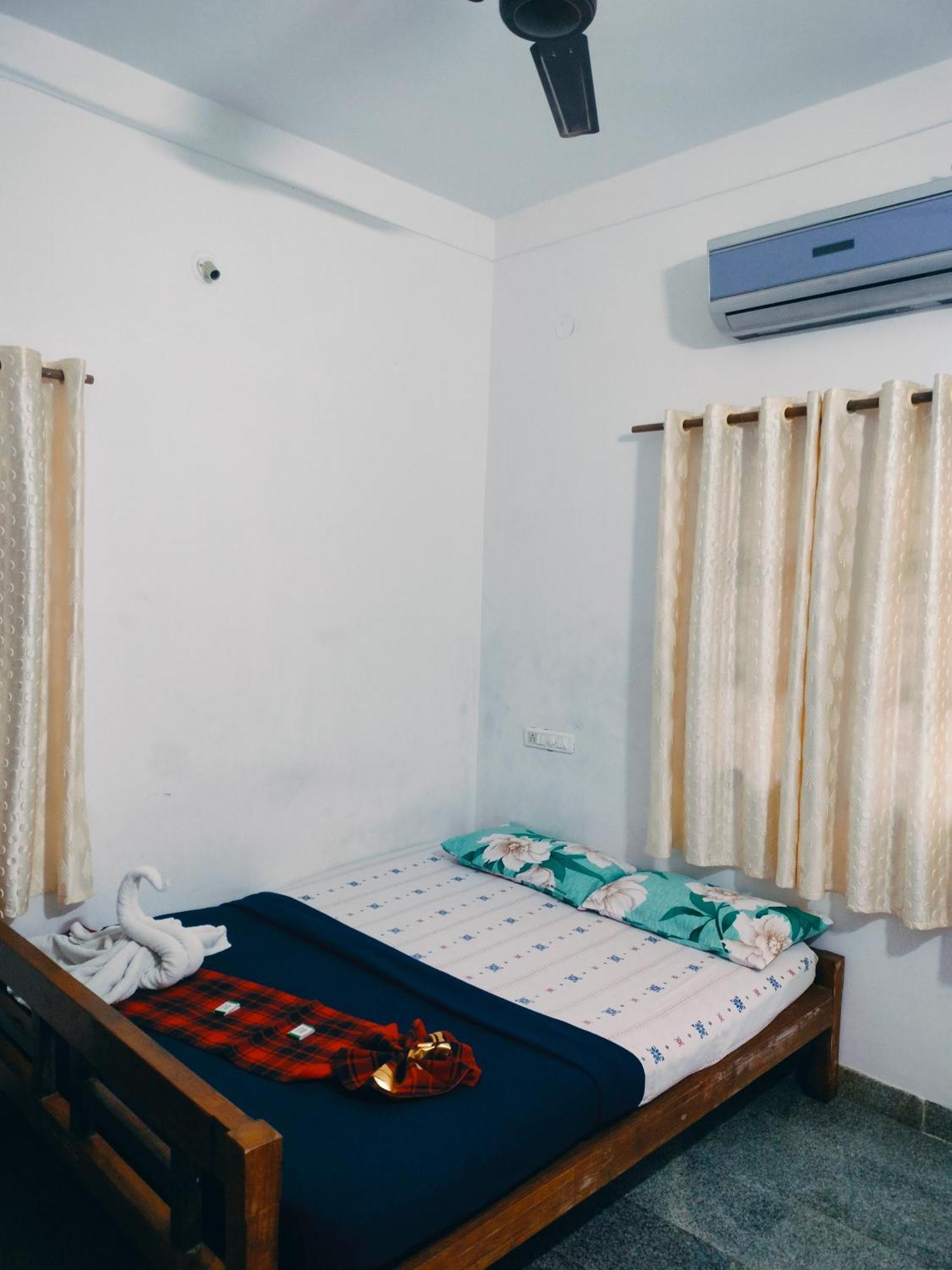 The Palmyrah Tenements Mysuru Zewnętrze zdjęcie